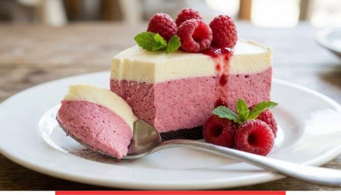 Kremasta Mus Torta sa Malinama i Belom Čokoladom