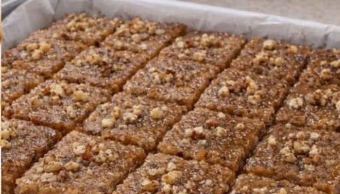 Autentični Makedonski Posni Kolač sa Grizom – Recept