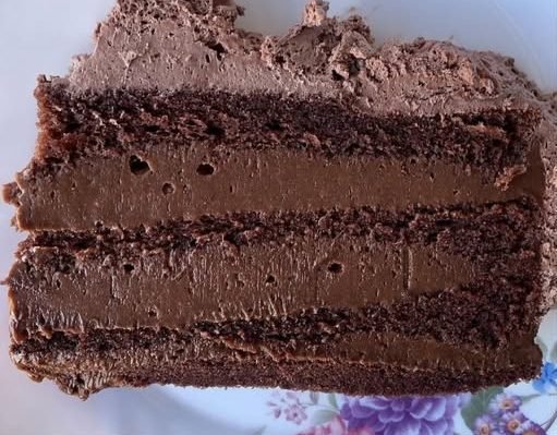 Torta koja se pamti: Čokoladni raj u svakom zalogaju!