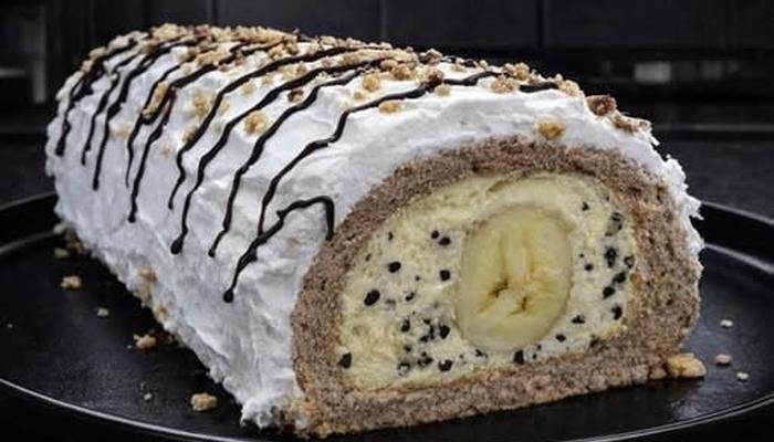 Neodoljiv Banana Split Rolat – Originalni Recept