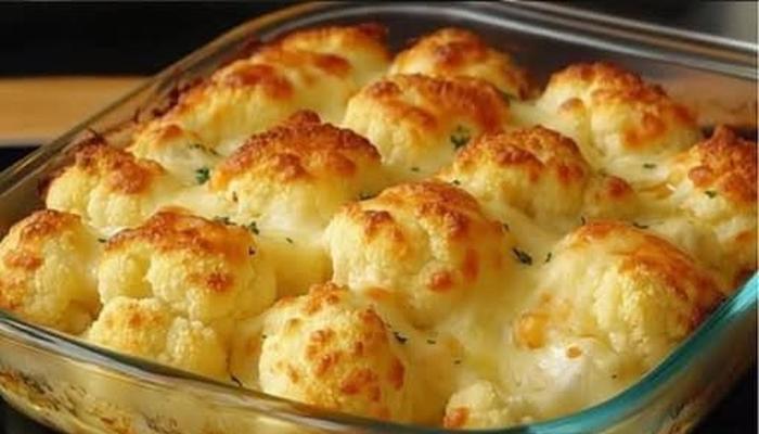 Neodoljivi Zapečeni Karfiol sa Sirom