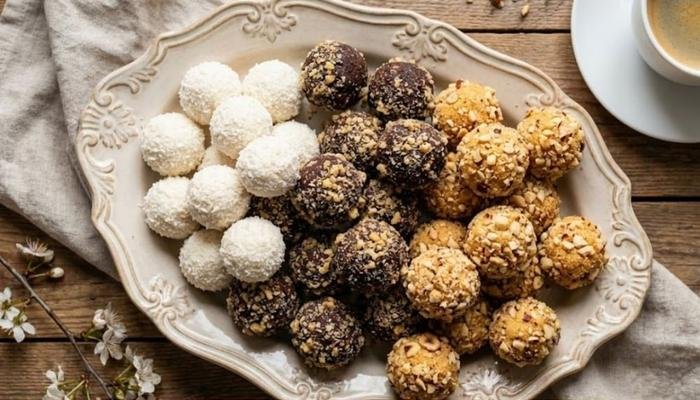 Praznične Bombice: Ukusne Slatke Poslastice