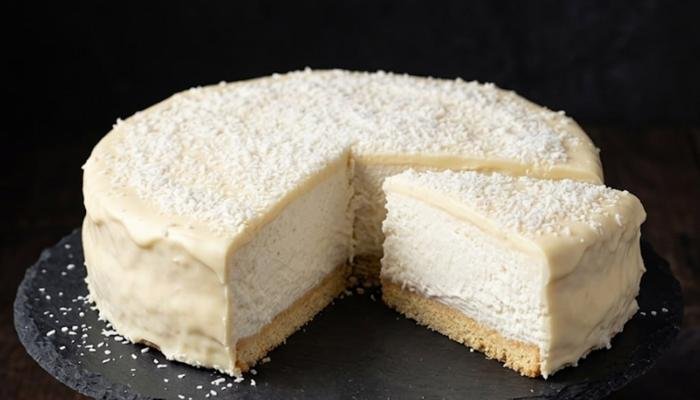 Neodoljiva Rafaelo Torta – Recept