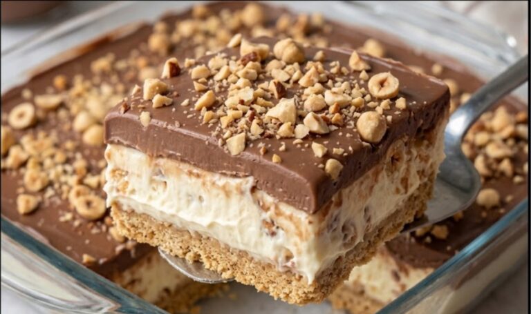 No-Bake Kinder Bueno Cake: Easy Hazelnut Dessert Recipe