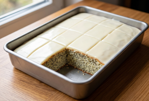 Sočni Kolač Sa Makom Iz Pleha – Najbolji Brzi Recept Na Čaše