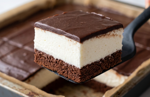 Najbolji Recept za Ledene Kocke: Kremasti Čokoladni Desert