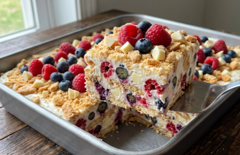 Brza Voćna Torta – Najbolji Recept Za Osvežavajući Desert Bez Pečenja