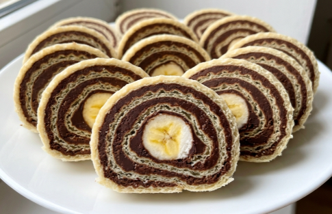 Najbolji Recept za Kremasti Kolač sa Bananama: Brz Desert Bez Pečenja
