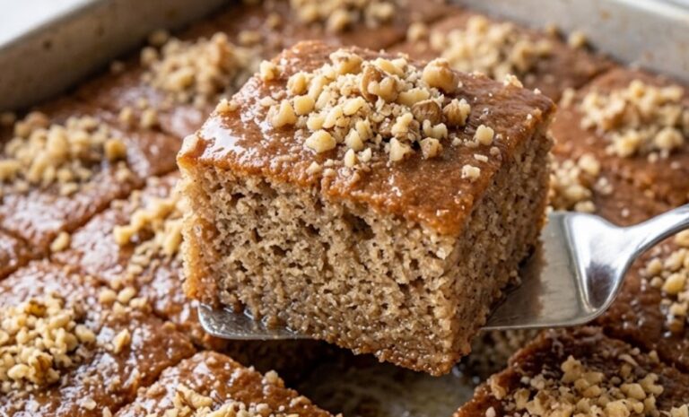 Orah Kocke: Tradicionalni Sočni Zaliveni Kolač na Čaše