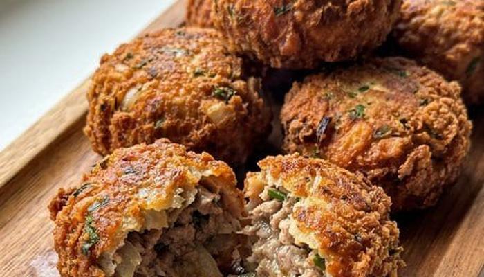 Savršeni Uštipci sa Mesom – Tradicionalni Recept